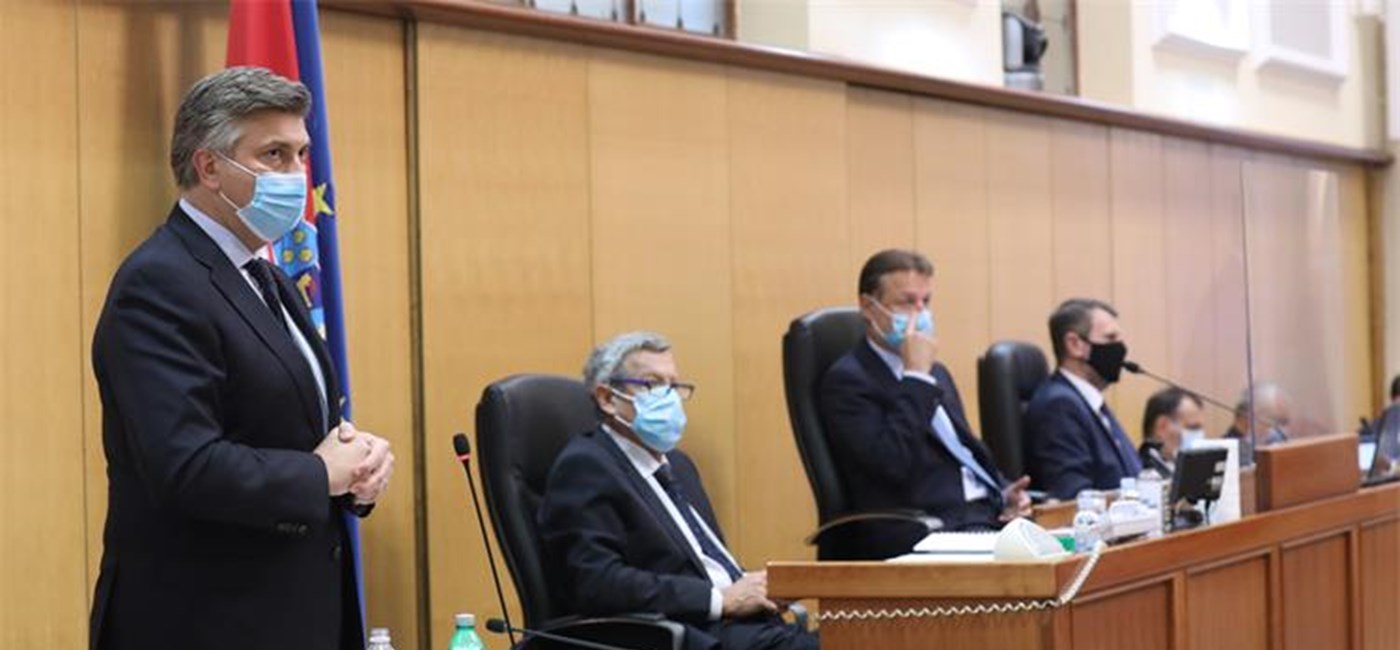 Covid strategy rational, adequate and proportionate to the epidemic spread